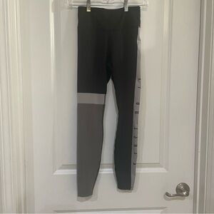 NIKE dry fit black and gray leggings size XS‎